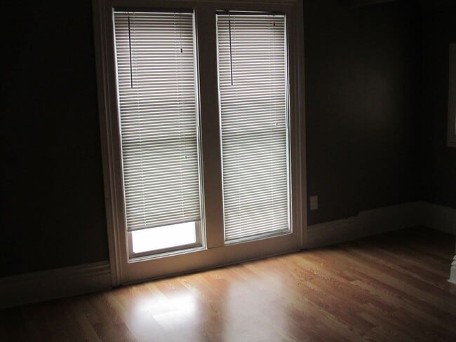 Photo - 300 Meigs St Unit 3