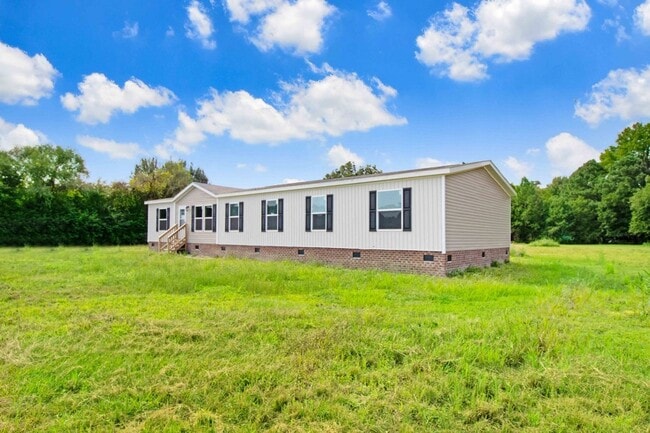 Photo - SPACIOUS 4 BR | 3 BA HOME W/ PLENTY OF PRI...