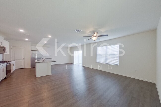 Photo - 32165 Katelin Cir