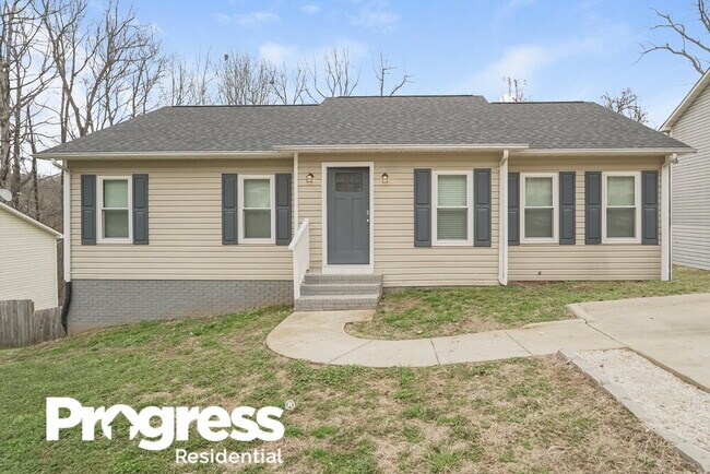 Photo - 2428 Red Tip Dr SE