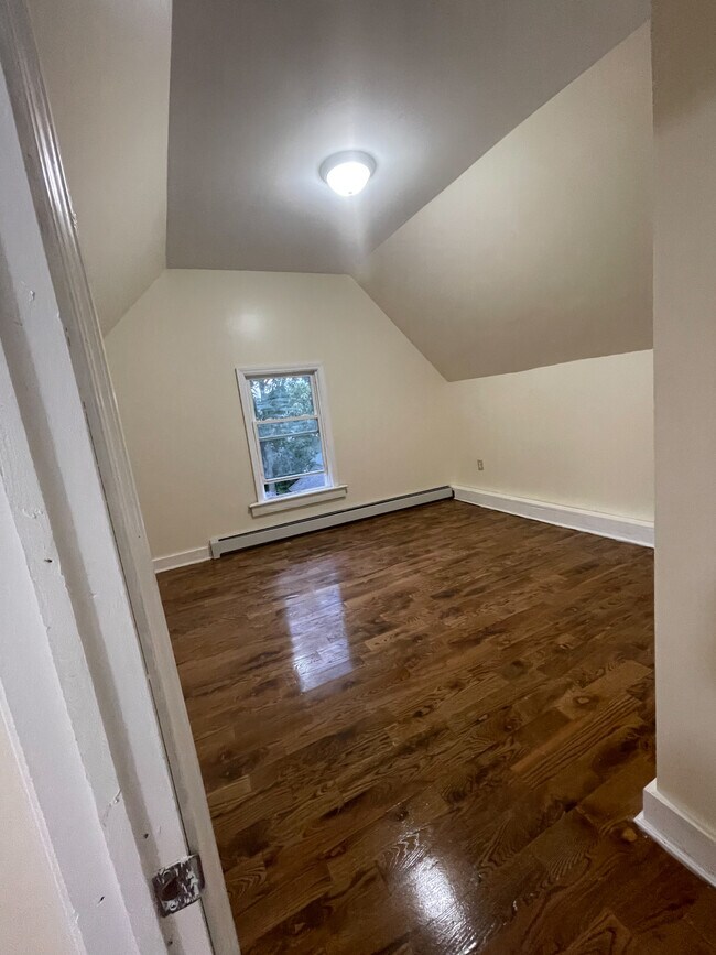 Photo - 20 Garden St Unit 2nd Fl