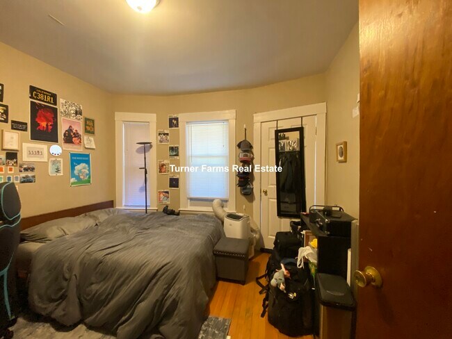 Photo - 248 Powder House Blvd Unit B