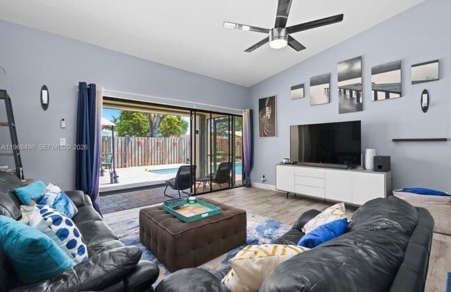 Photo - 2900 NW 69th Ct
