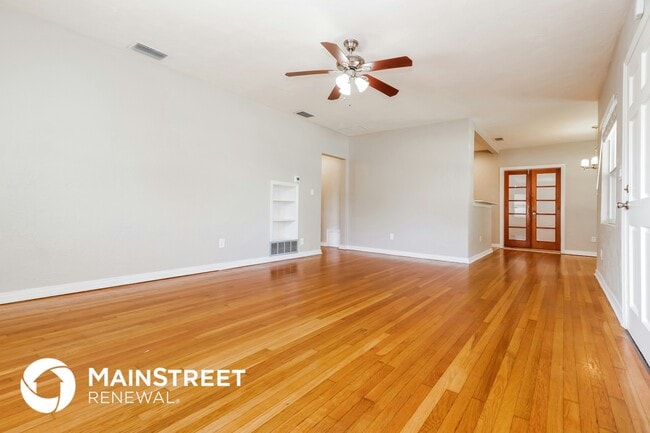 Photo - 614 Brookside Dr