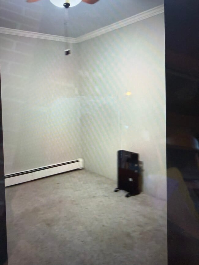 Photo - 178 Lisbon St Unidad third floor