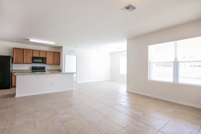 Photo - 218 SE 8th St