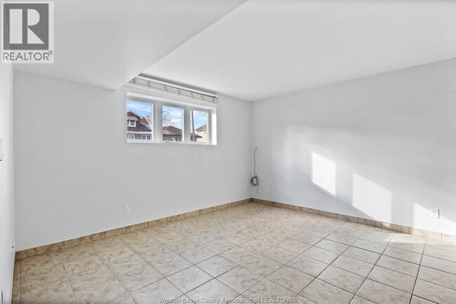 Photo - 1478 Westcott Rd