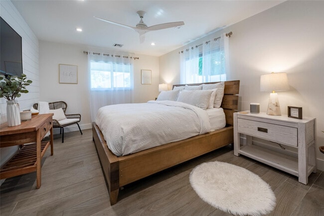 Photo - 1959 SE 25th Ave