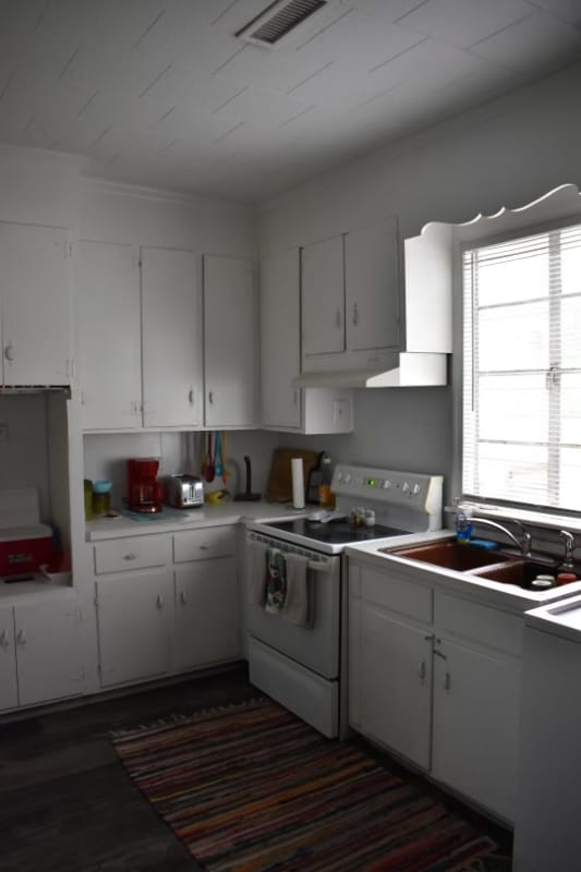 Photo - 321 Henderson St
