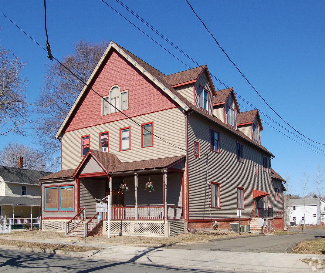 Photo - Harrison Manor Apartments