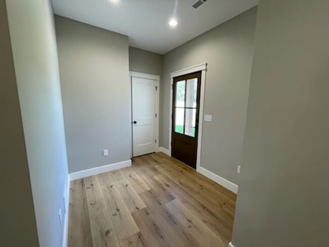 10987 Quail Nest Dr