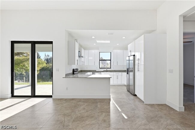 Photo - 1119 NW 28th Pl