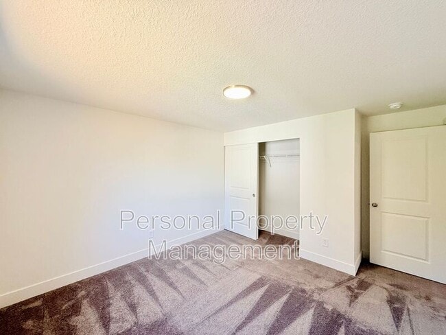 Photo - 16900 NE 22nd St