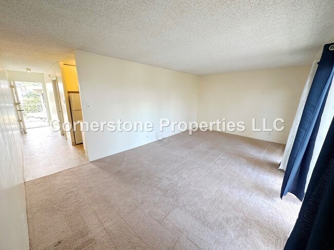 Building Photo - 2873 S King St Rental