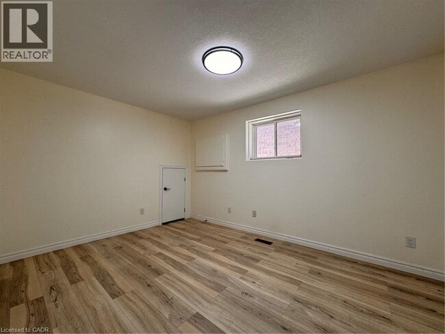 Photo - 4 Smetana Dr Unit B