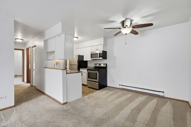 Photo - 627 S Virginia Rd Unit 112