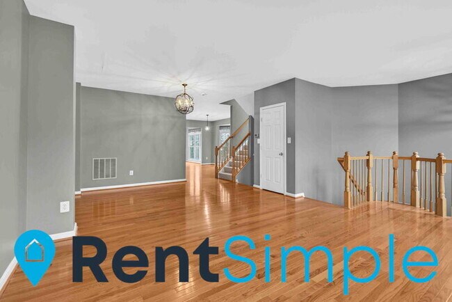 Photo - 25201 Dunvegan Square