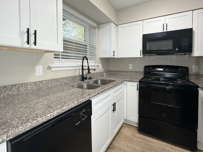 Studio Kitchen