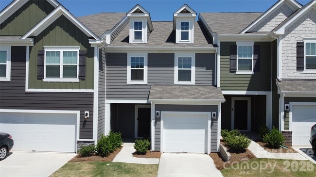 Building Photo - 761 Earhart St NW