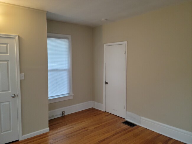 Photo - 705 Pearl St