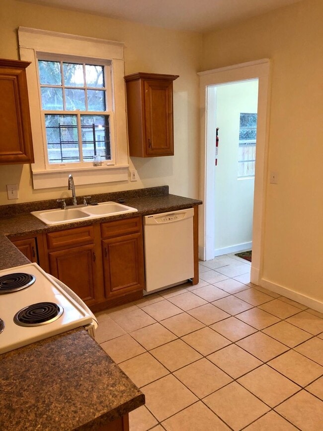 Photo - 2BD/1BA in the heart of Uptown