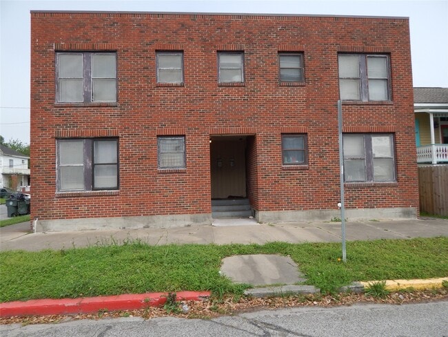 Building Photo - 3628 Avenue O Unit 3