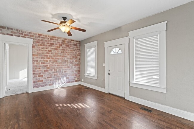 Photo - Charming 2 Bed, 1 Bath Lenexa Home with Modern Amenities!