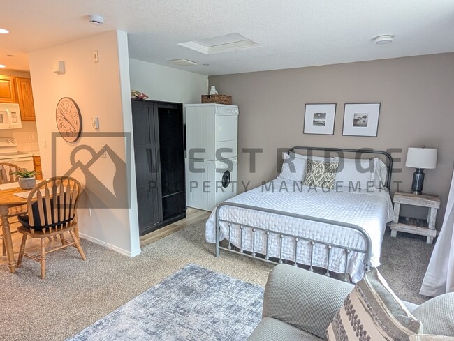 Photo - 132 SE 119th Ave