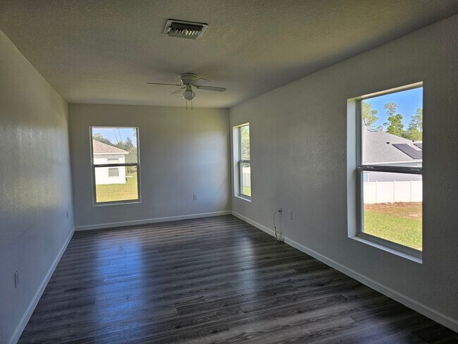 Photo - 15593 SW 23rd Court Rd