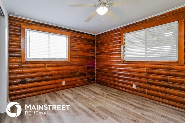 Photo - 1219 Thompson Ave