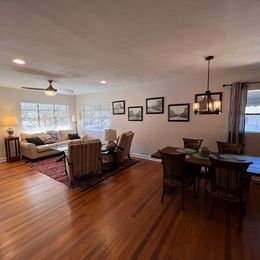 Building Photo - 2514 Bedford Ave Rental