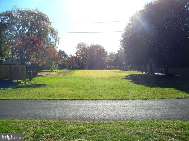 Photo - 1616 N Main St