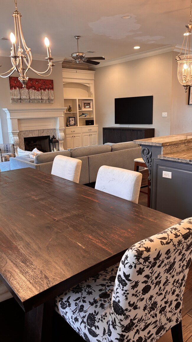 Dining - 5807 Fire Willow Dr