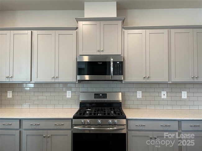 Photo - 17618 Snug Harbor Rd