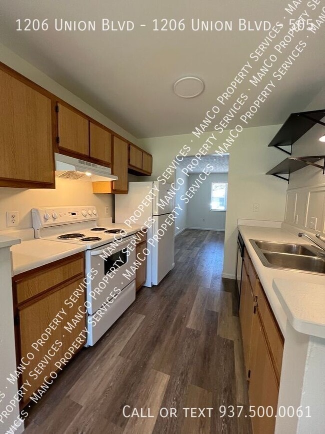 Photo - 1206 Union Blvd Unit 505