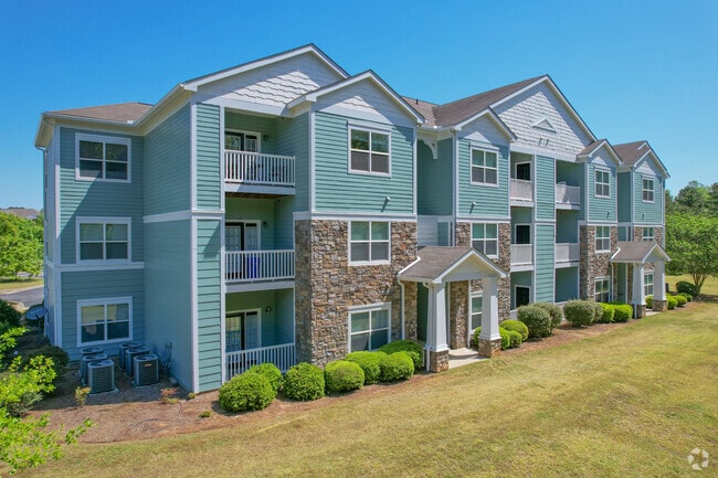 Vista del edificio - Reserve at Mill Creek