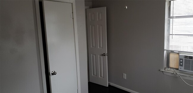 Photo - 1216 Wafer St