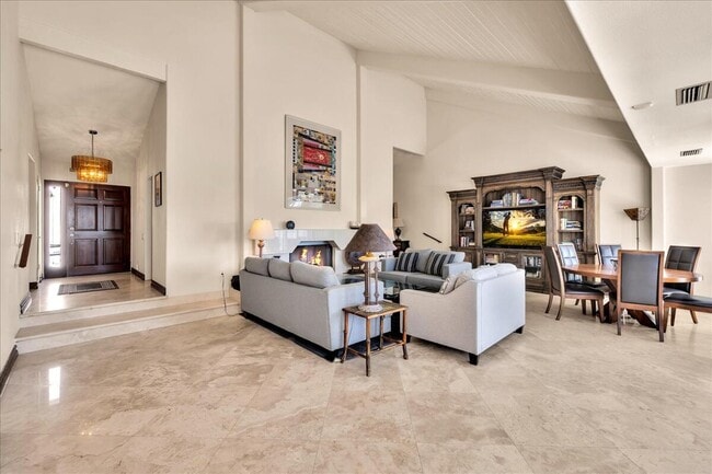 Photo - 34820 Mission Hills Dr