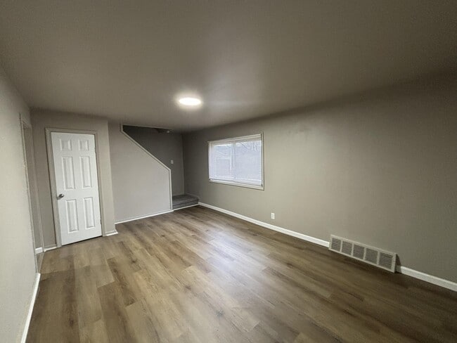 Photo - 31807 Tuscola Ct
