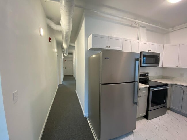 Photo - 67 N Pleasant St Unit A