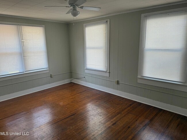 Photo - 3518 Southward Dr Unidad 3