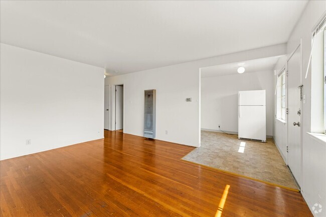 Building Photo - 2329 Channing Way Rental