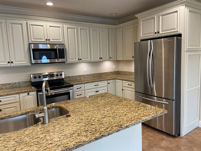 Photo - 4412 Vanda Dr