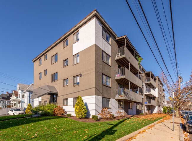 Photo - 134 Summer St