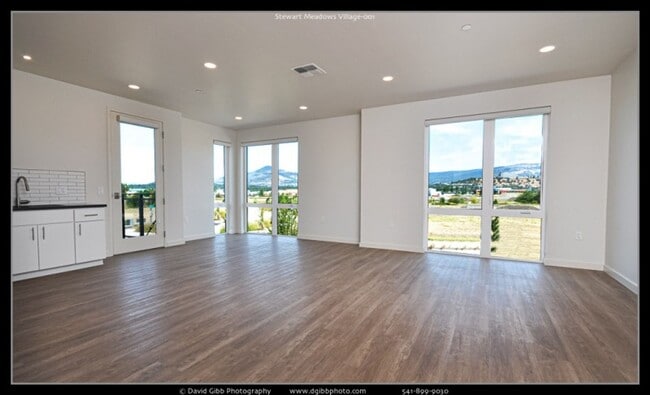 Photo - Contemporary 2 bed, 2.5 bath Luxury Townho... Unit 208