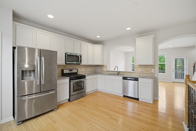 Photo - 3129 Coral Ln