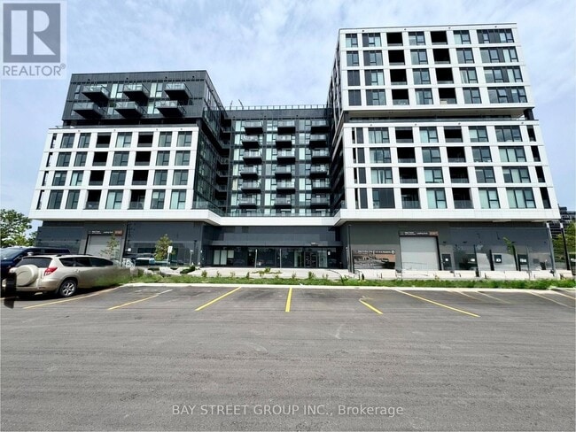 Photo - 1037 The Queensway Unité 607