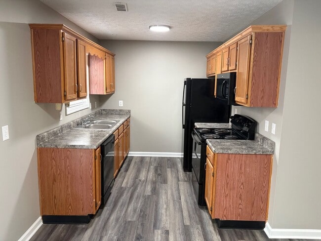 Building Photo - 1009 Blackwell Ct Unit 1009 Blackwell Ct Apt A