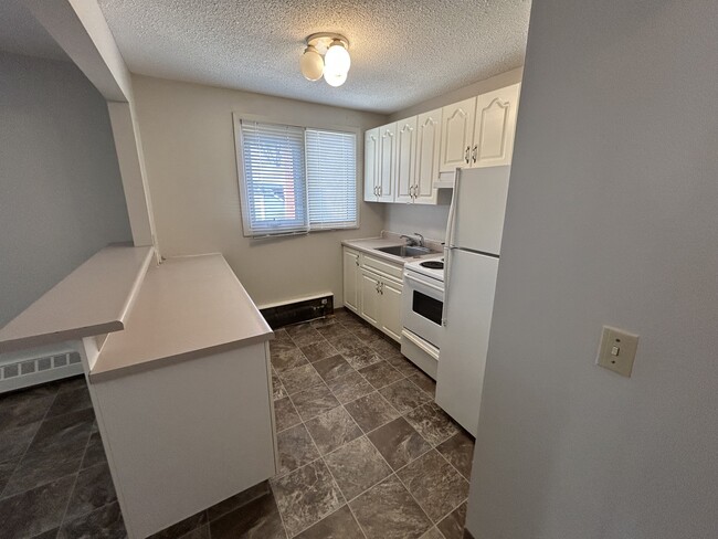 Photo - 3104 Victoria Ave Unit 206