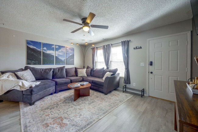 6650 Parkridge Ct Unidad SI ID1637184P